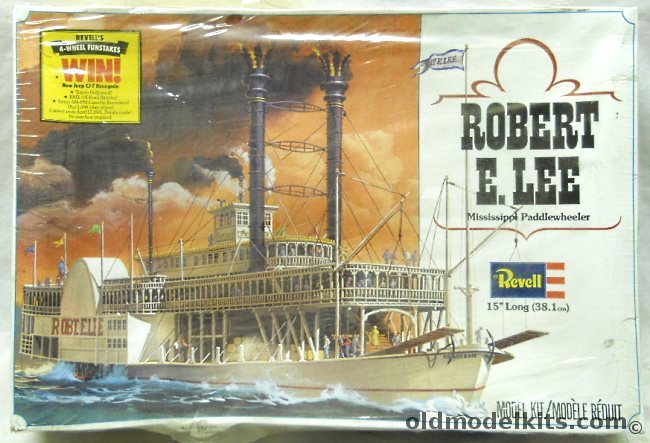 Revell 1/275 Robert E. Lee Steamboat, 5406 plastic model kit